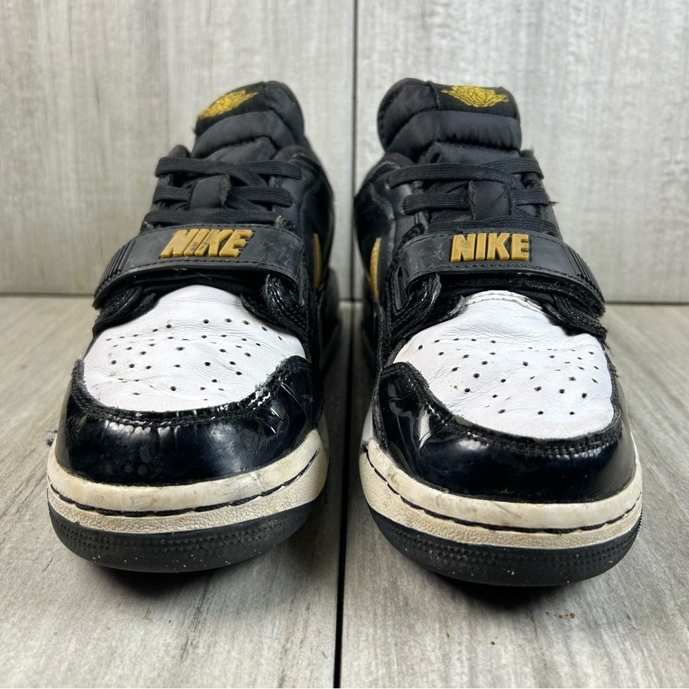 Nike Air Jordan Legacy 312 GS Basketball Black Gold Sneaker Youth Boys Size 6.5Y - Picture 5 of 10